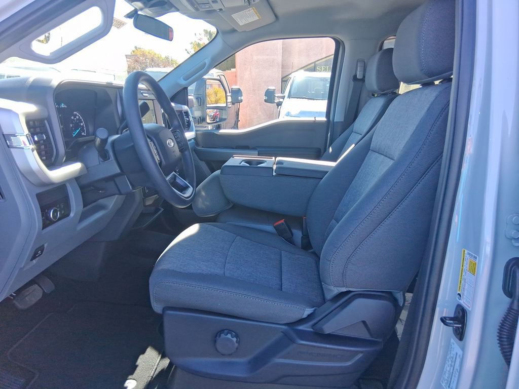 New 2026 Ford F250 XL w/ STX Appearance Package AWD/4WD image 9