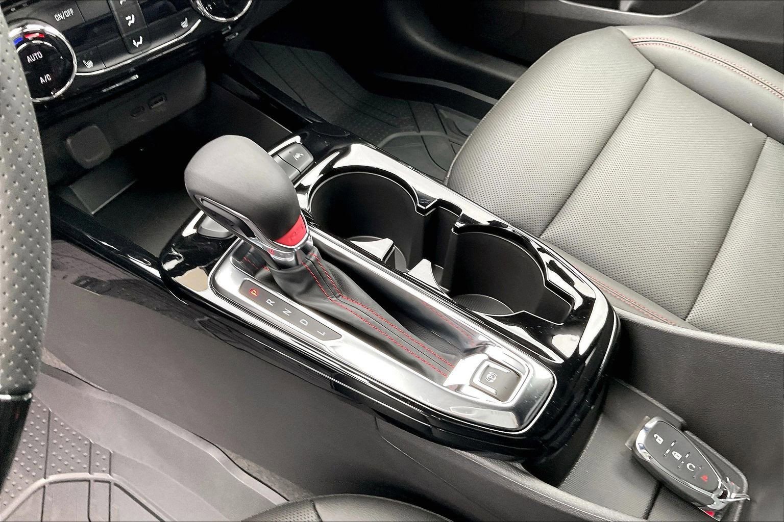 New 2026 Chevrolet Trax RS w/ Driver Confidence Package image 8