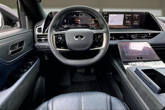 Certified 2026 INFINITI QX80 4WD image 5