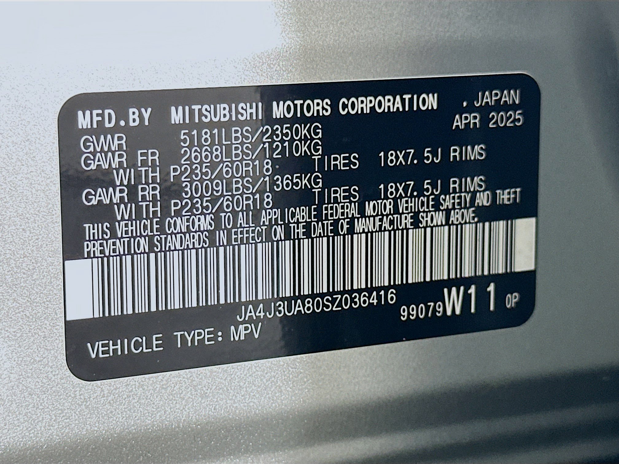 Used 2025 Mitsubishi Outlander ES FWD image 12