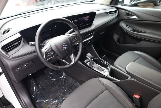 Used 2025 Buick Encore GX Preferred image 10