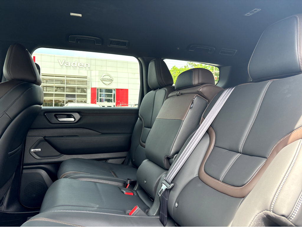 New 2026 Nissan Armada SL RWD image 18