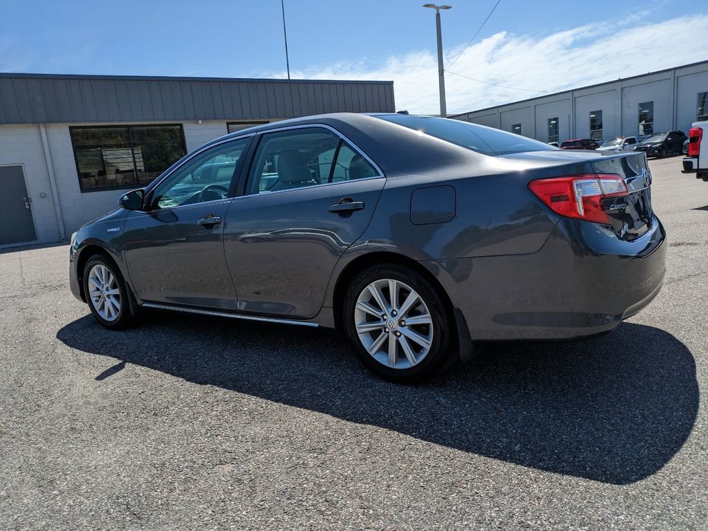 Used 2013 Toyota Camry XLE w/ Leather Pkg image 8
