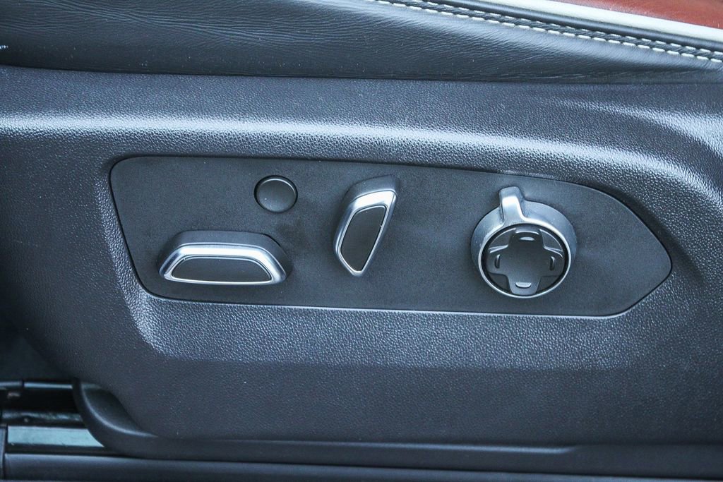 Used 2024 GMC Sierra 2500 Denali Ultimate AWD/4WD image 27