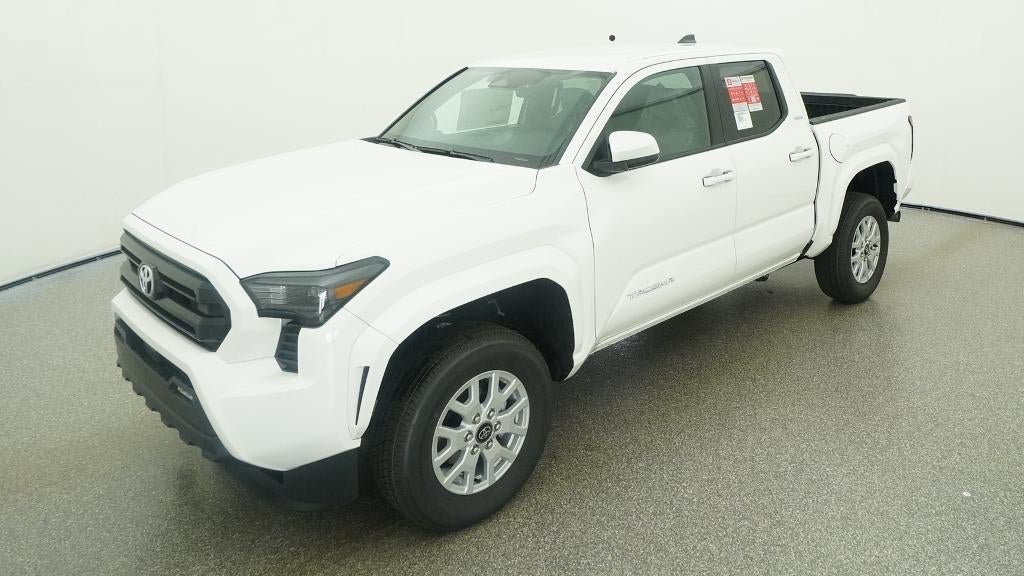New 2026 Toyota Tacoma SR5
