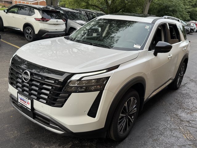 New 2026 Nissan Pathfinder Platinum AWD/4WD image 33