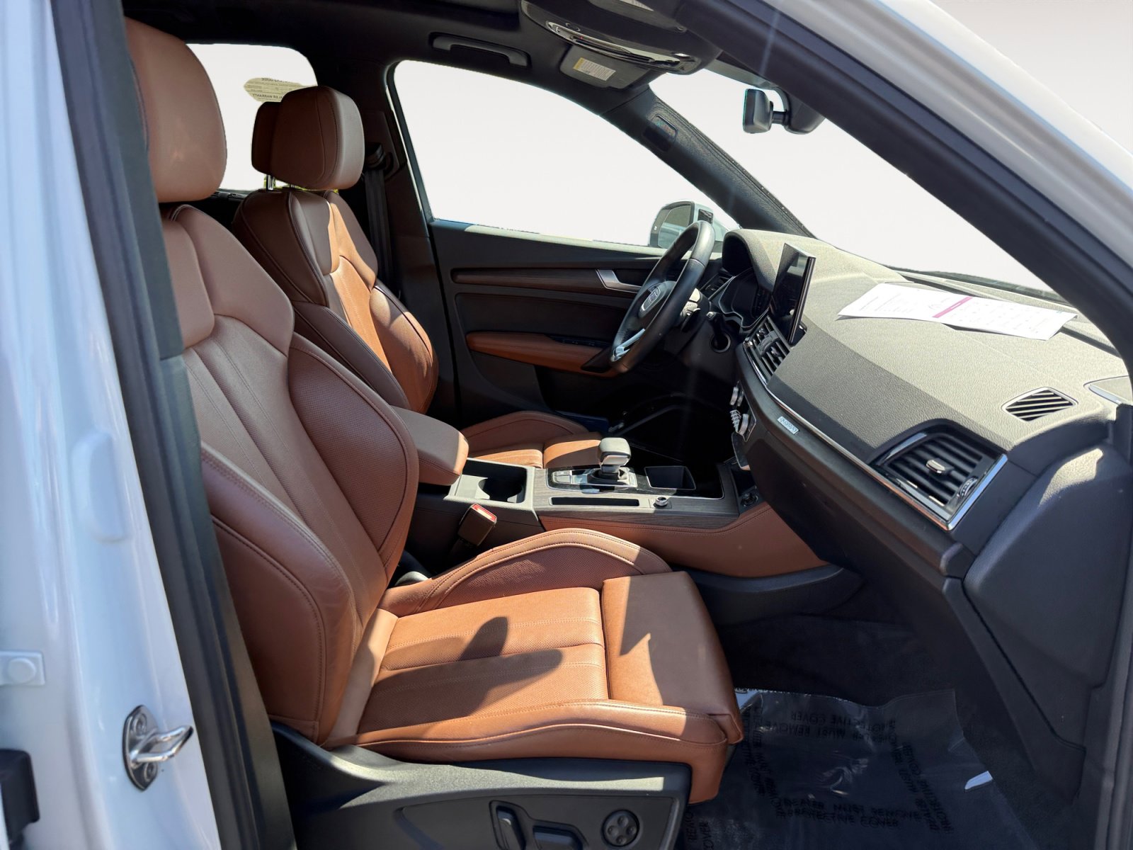 Used 2023 Audi Q5 e Premium Plus w/ Premium Plus Package image 19