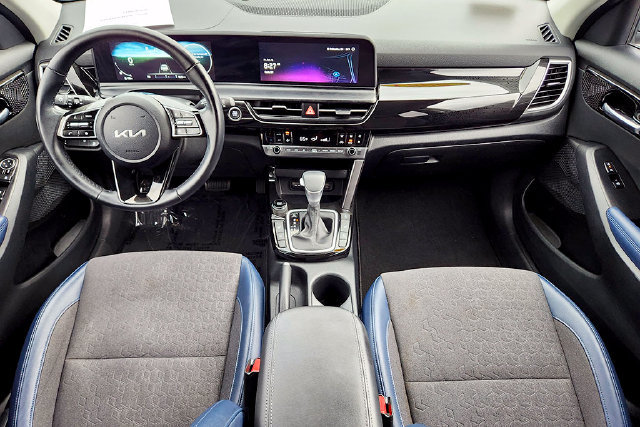 Used 2024 Kia Seltos S AWD/4WD image 6