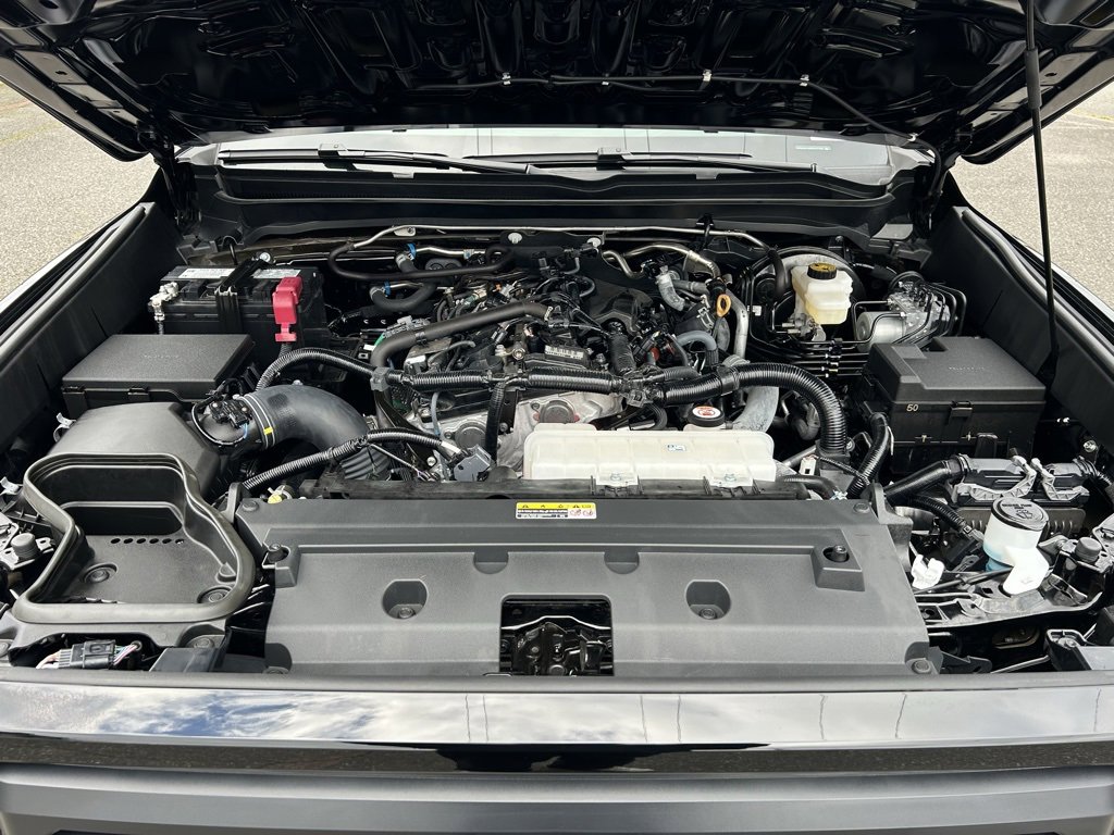 Certified 2025 Toyota Tacoma SR5 image 26