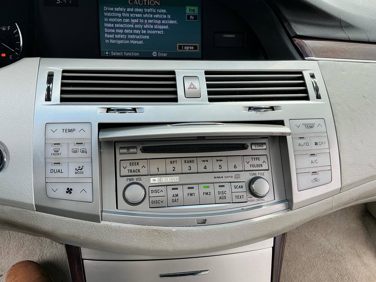 Used 2010 Toyota Avalon XL image 14