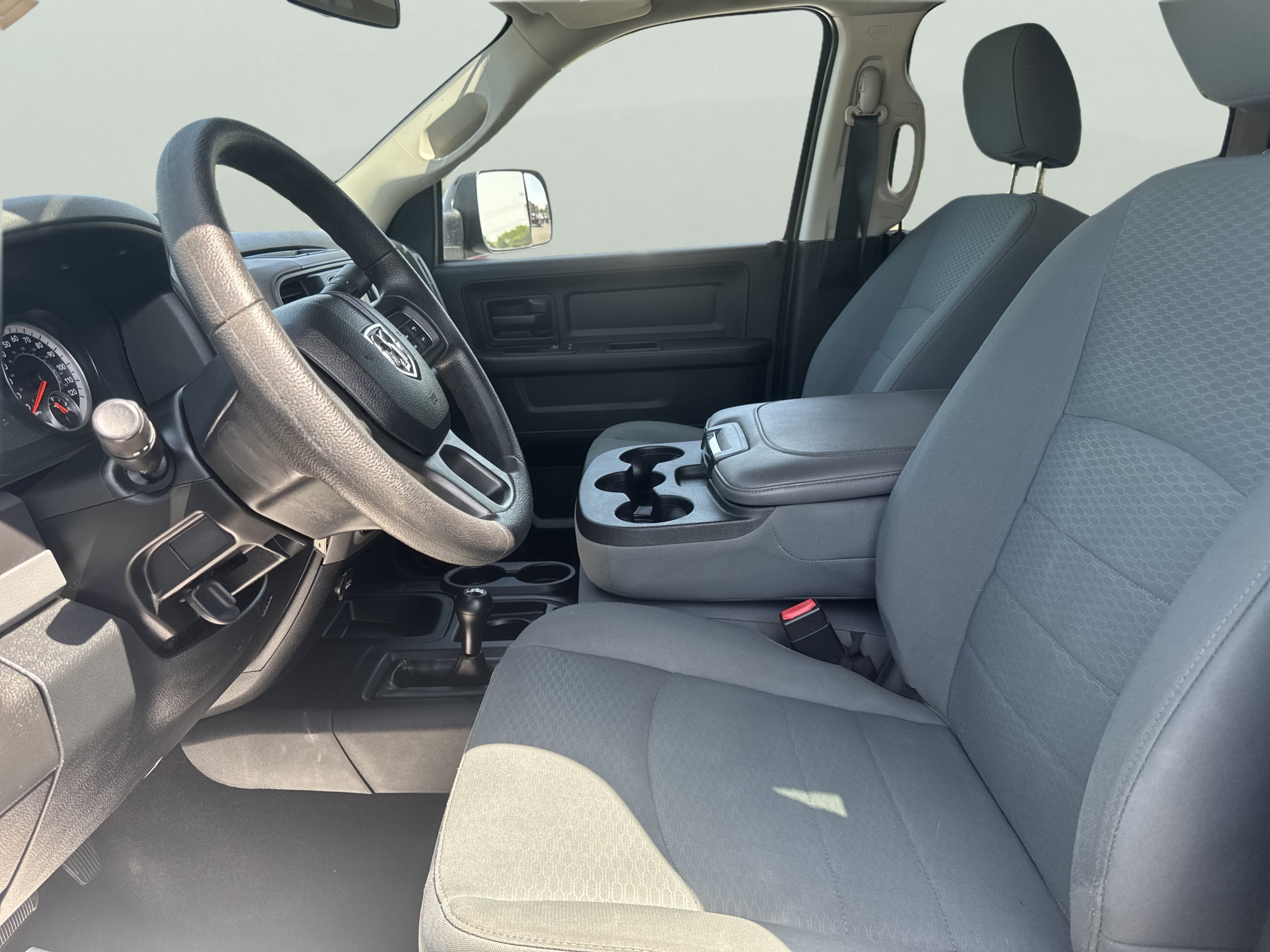 Used 2017 RAM 3500 Tradesman w/ Chrome Appearance Group AWD/4WD image 12