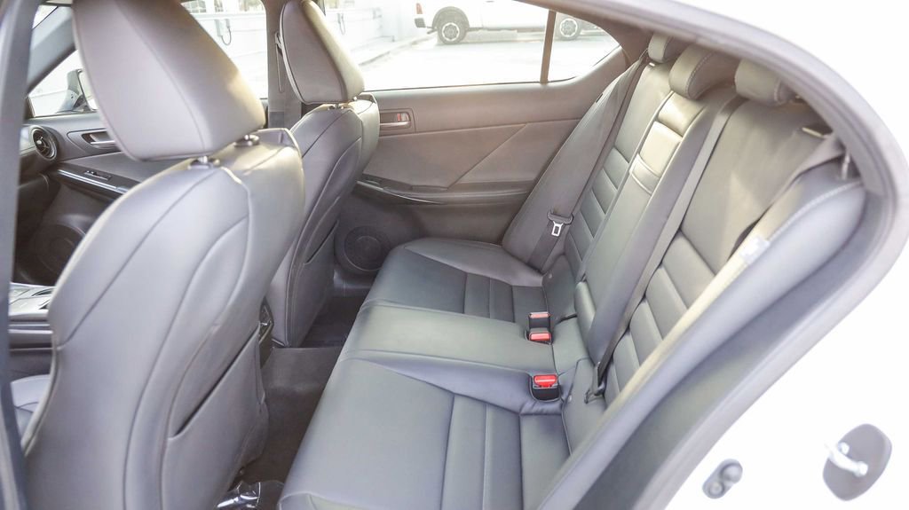 Used 2024 Lexus IS 500 image 23