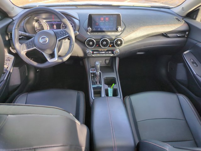 Used 2022 Nissan Sentra SR w/ SR Premium Package image 18