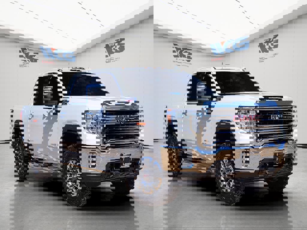 Used 2021 GMC Sierra 2500 SLT w/ SLT Premium Package image 2