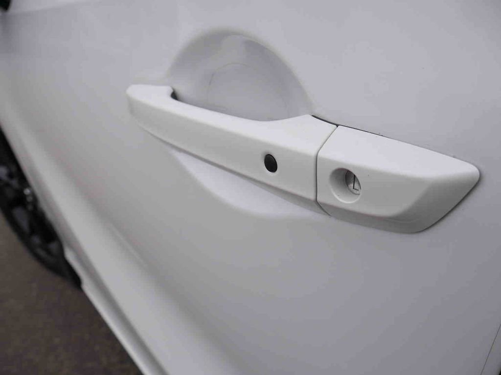 Used 2023 Honda Odyssey Sport image 11