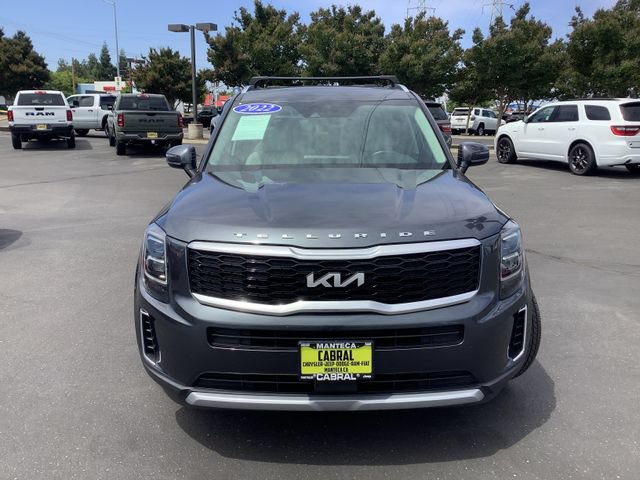 Used 2022 Kia Telluride EX w/ EX Premium Package FWD image 4