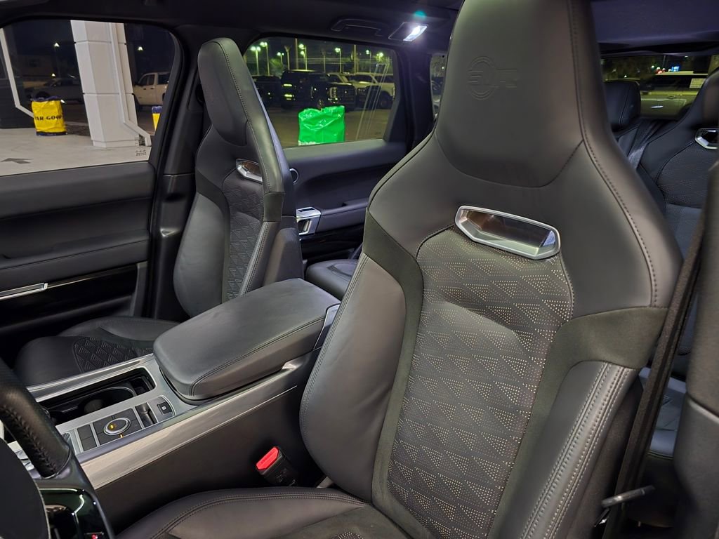 Used 2022 Land Rover Range Rover Sport SVR image 21