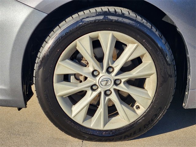 Used 2013 Lexus ES 300h image 22