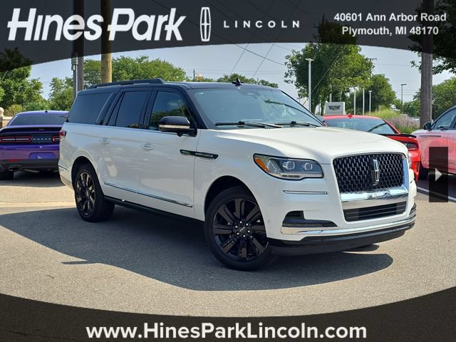 Used 2023 Lincoln Navigator L Black Label AWD/4WD image 1