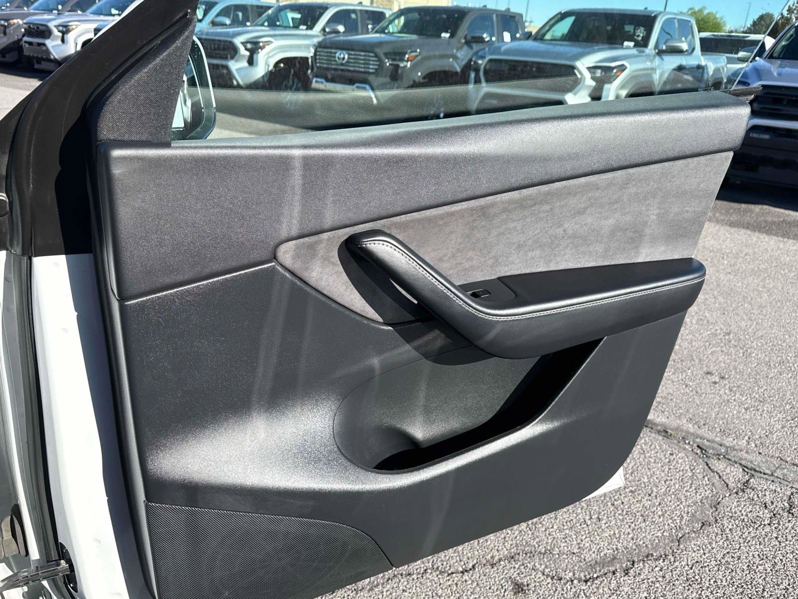 Used 2021 Tesla Model Y 2WD image 19