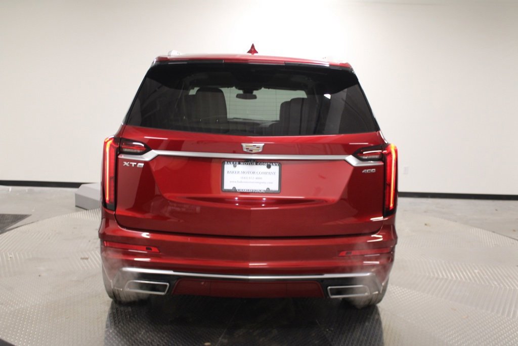 Used 2024 Cadillac XT6 Premium Luxury image 4