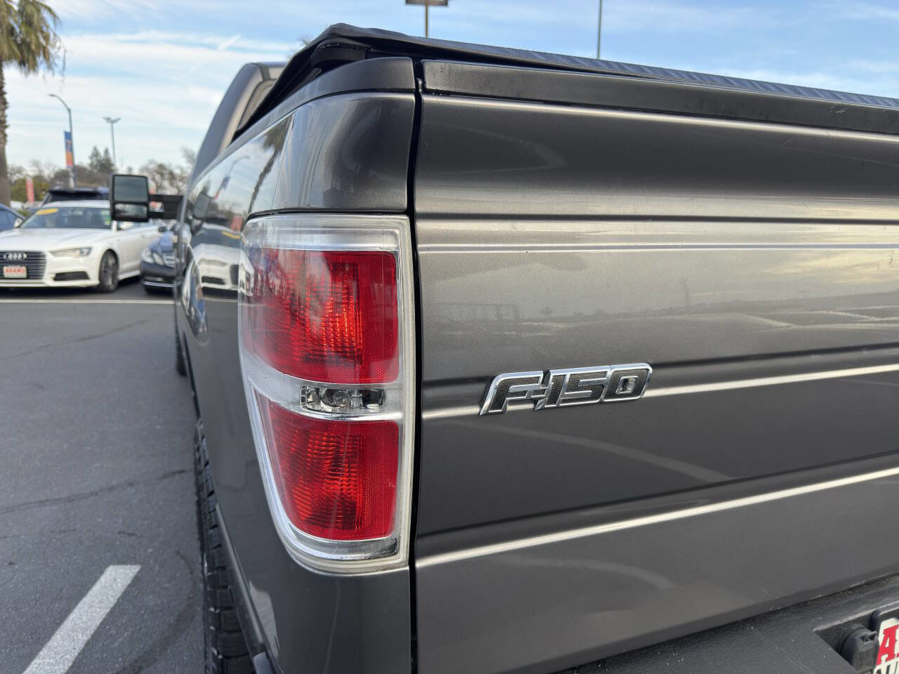Used 2013 Ford F150 XLT w/ Luxury Equipment Group image 24