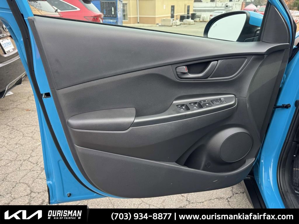 Used 2023 Hyundai Kona SEL image 24