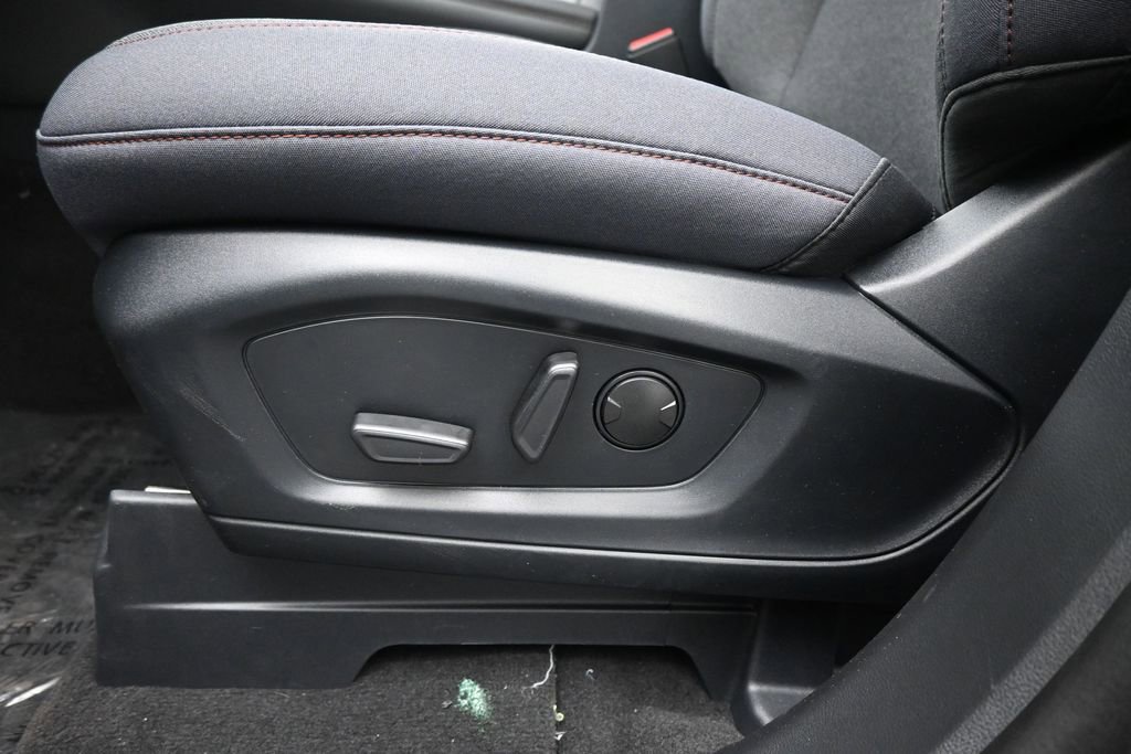 New 2026 Ford Explorer Active RWD image 10