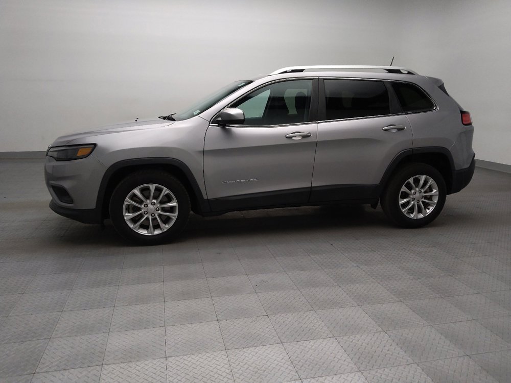 Used 2019 Jeep Cherokee Latitude w/ Popular Appearance Group FWD image 2