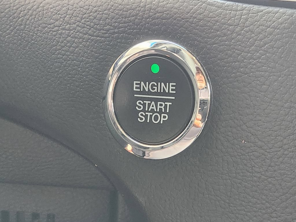 Used 2018 Ford Edge Sport w/ Equipment Group 401A AWD/4WD image 21