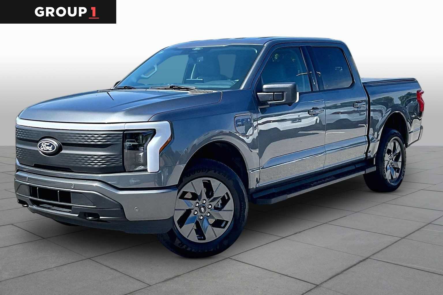 Used 2025 Ford F150 Lightning Flash AWD/4WD image 1