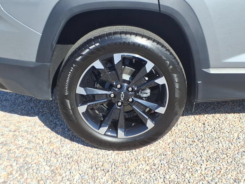 Used 2026 Chevrolet Equinox RS w/ Convenience Package III FWD image 11
