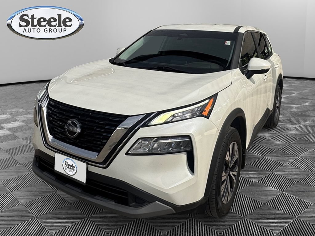 Used 2023 Nissan Rogue SV
