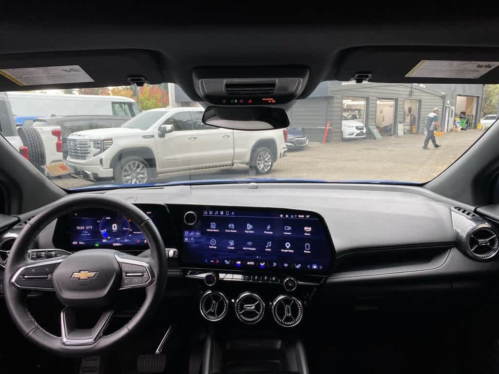 Used 2024 Chevrolet Blazer EV LT AWD/4WD image 11