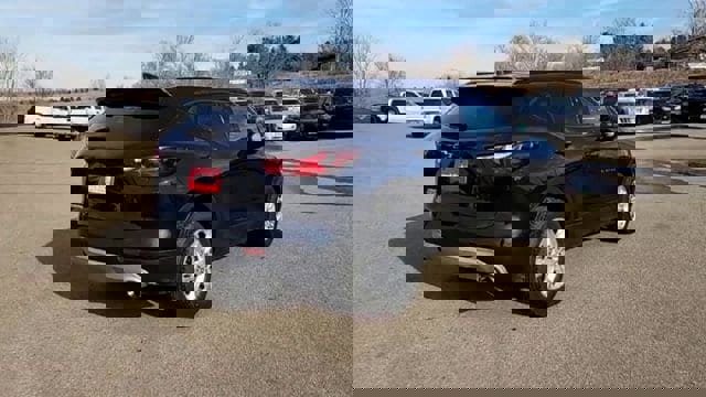 Used 2020 Chevrolet Blazer LT image 8