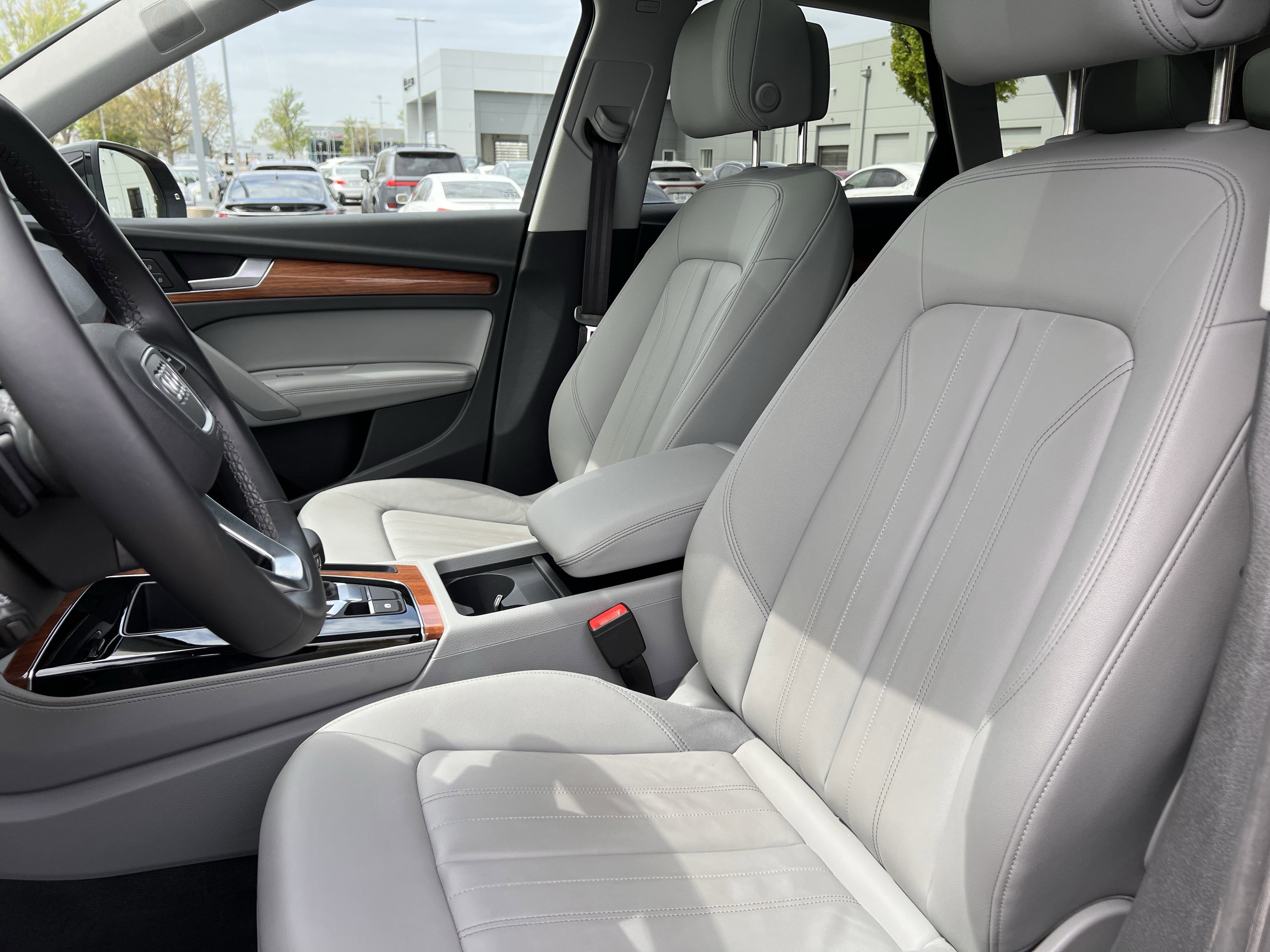 Certified 2023 Audi Q5 2.0T Premium Plus w/ Premium Plus Package image 16