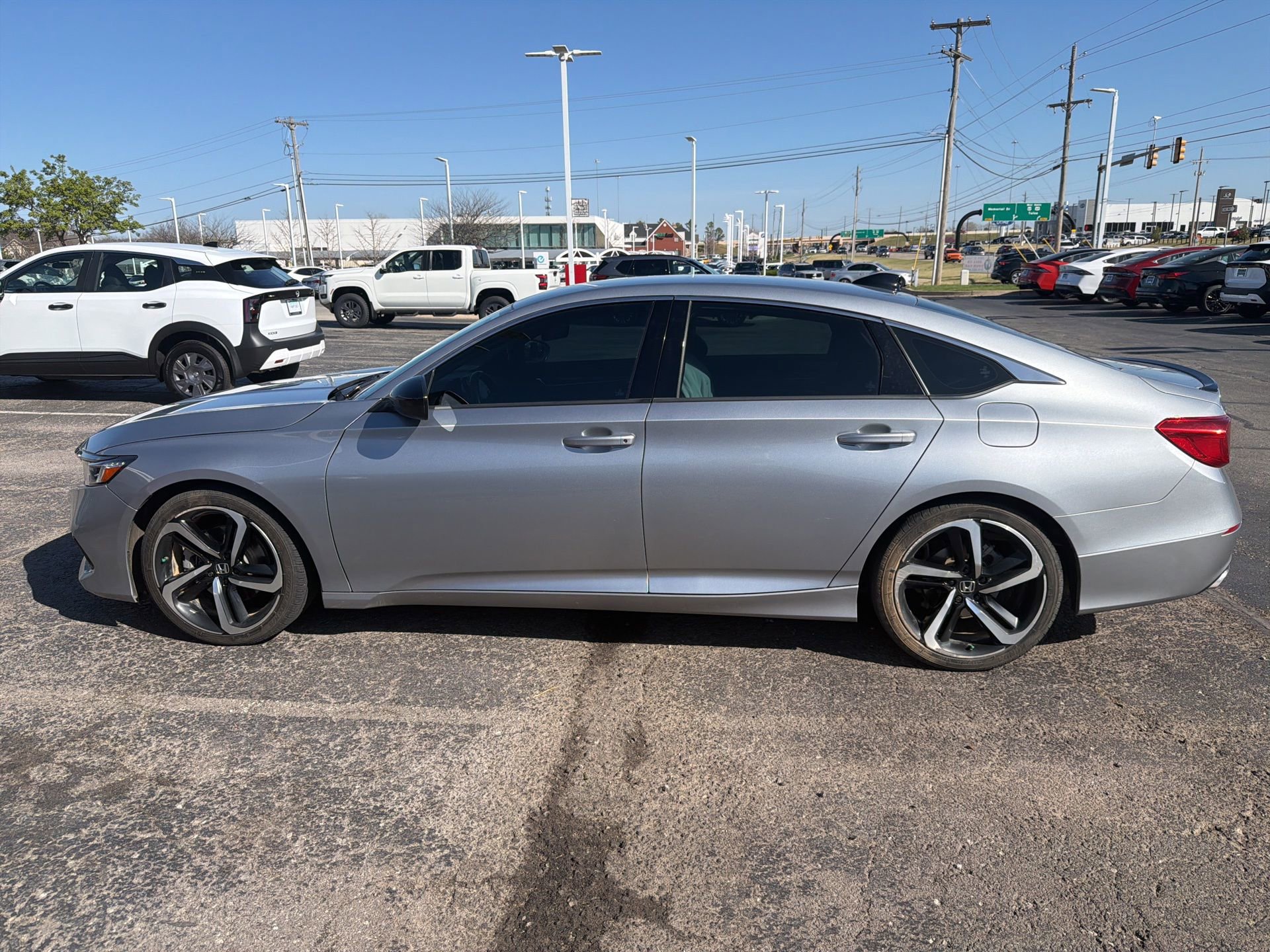 Used 2022 Honda Accord Sport image 12