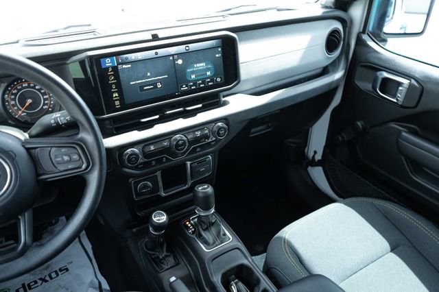 Used 2024 Jeep Wrangler Sport image 18