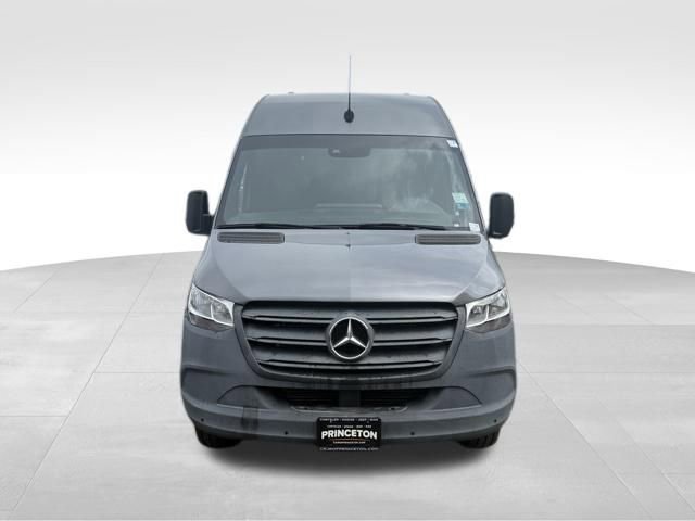 Used 2022 Mercedes-Benz Sprinter 4500 w/ Parking Package video 2