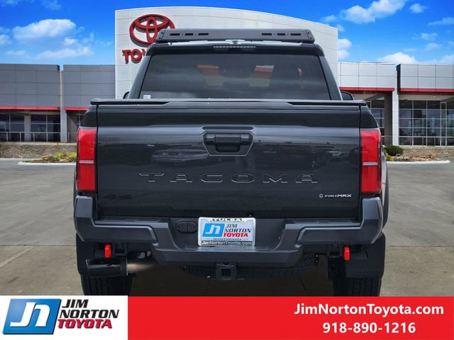 Used 2025 Toyota Tacoma TRD Off-Road image 7