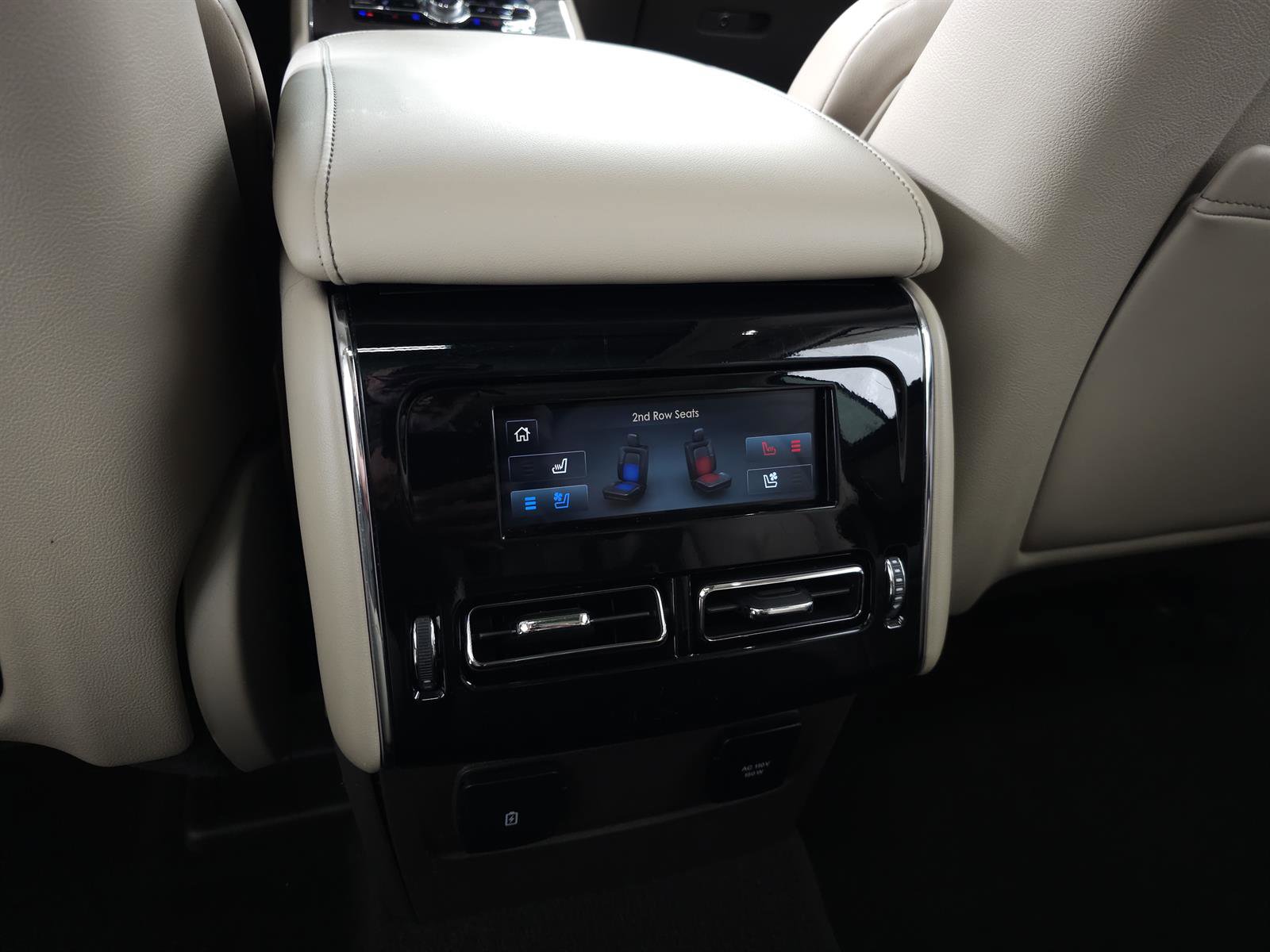 Used 2020 Lincoln Aviator Reserve w/ Equipment Group 202A image 42