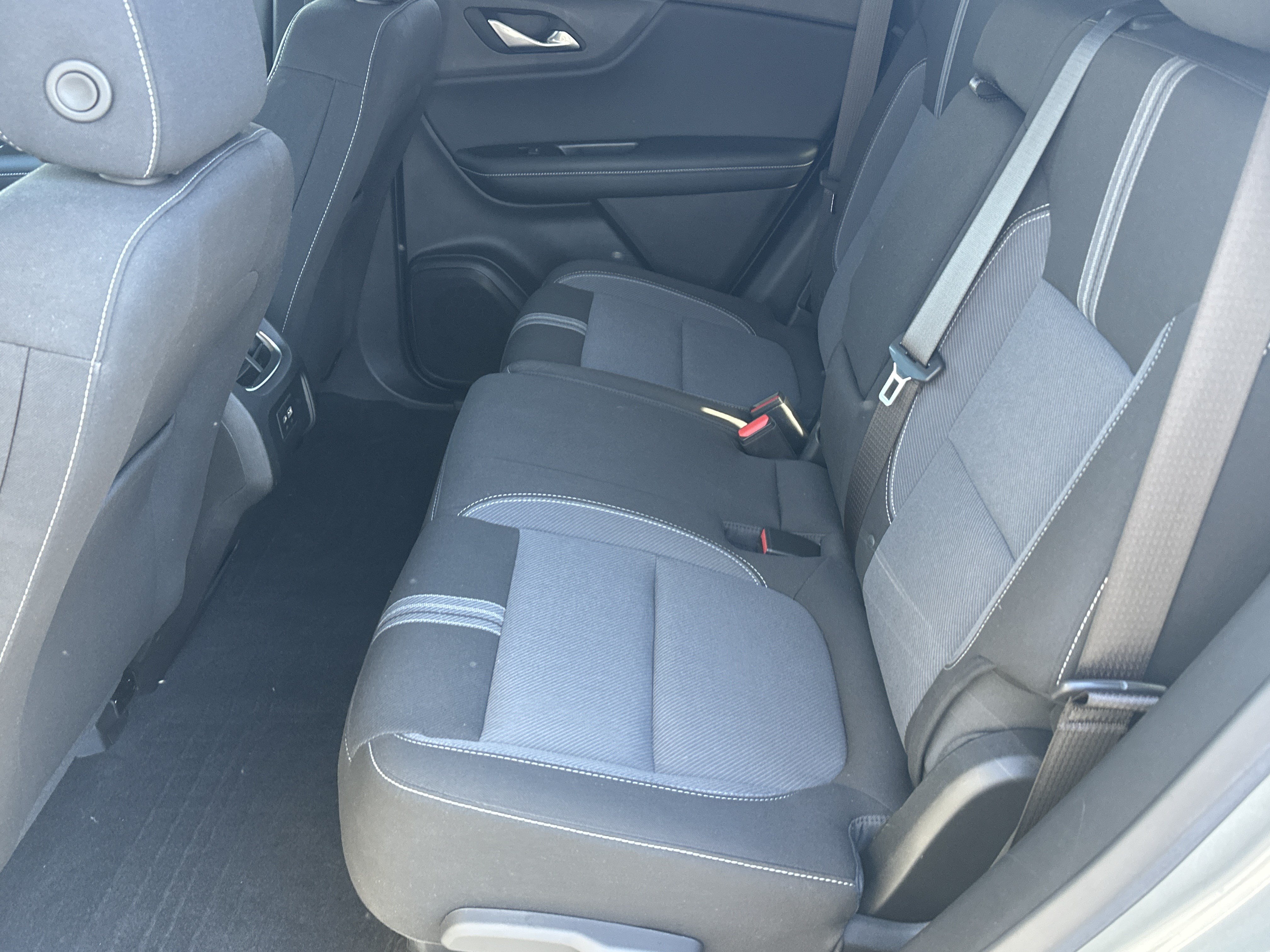 Certified 2024 Chevrolet Blazer LT w/ Convenience Package FWD image 21