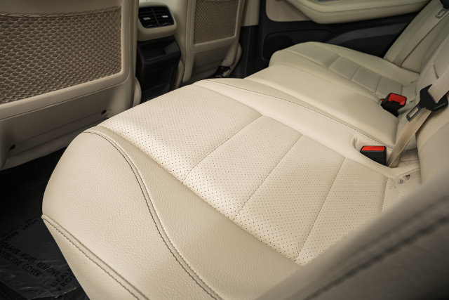 Certified 2024 Mercedes-Benz GLE 450 4MATIC image 32