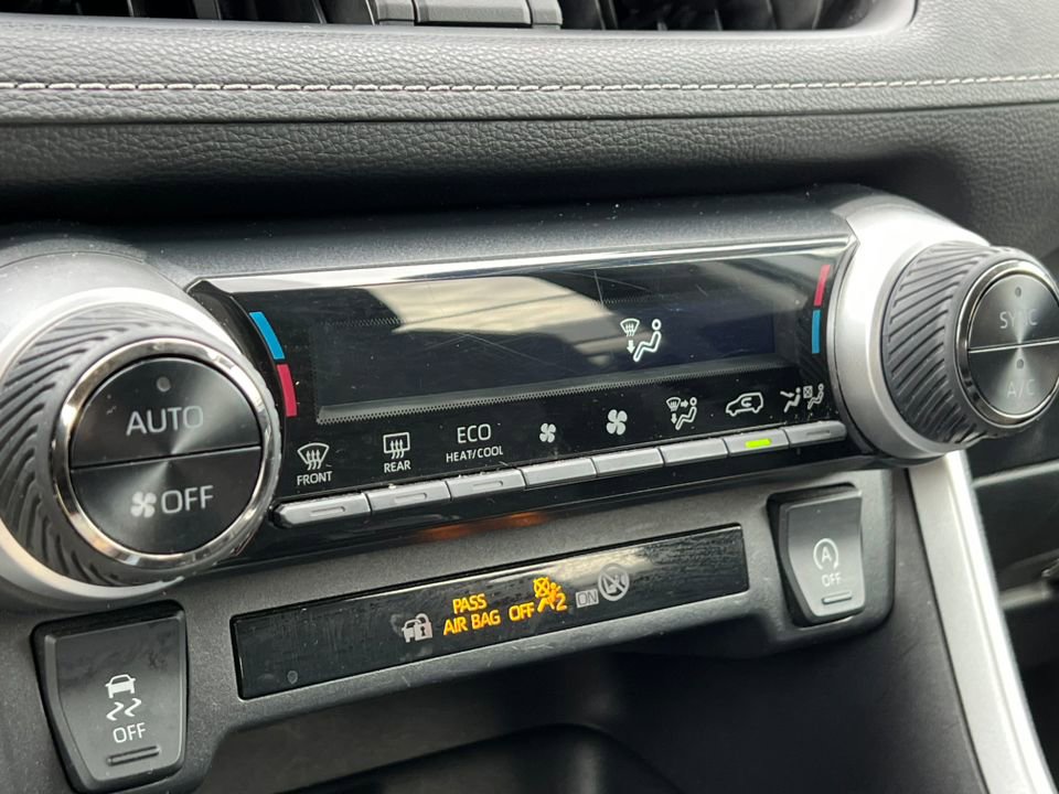 Used 2024 Toyota RAV4 XLE image 23