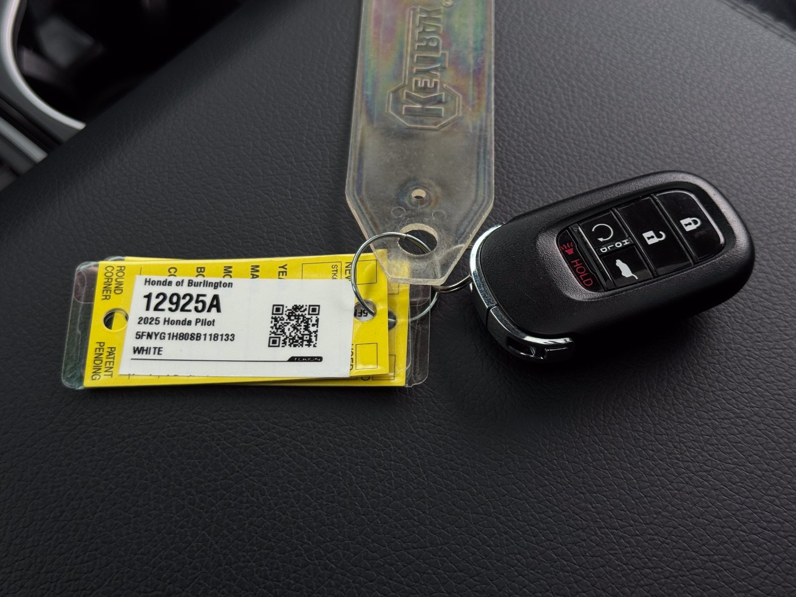 Used 2025 Honda Pilot Elite image 38