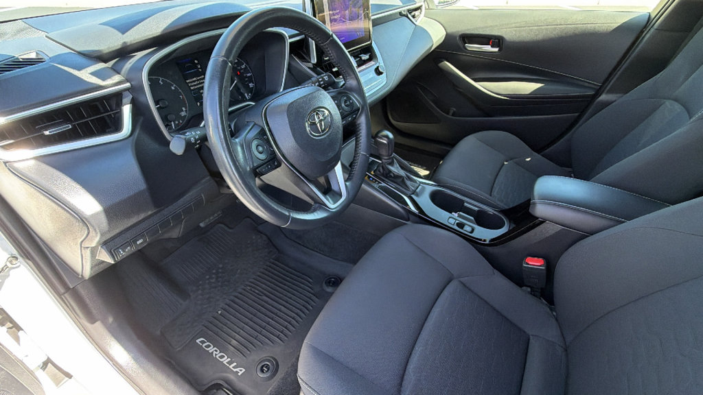 Certified 2024 Toyota Corolla SE FWD image 10