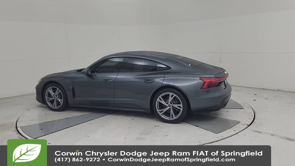 Used 2023 Audi e-tron GT Premium Plus AWD/4WD image 10