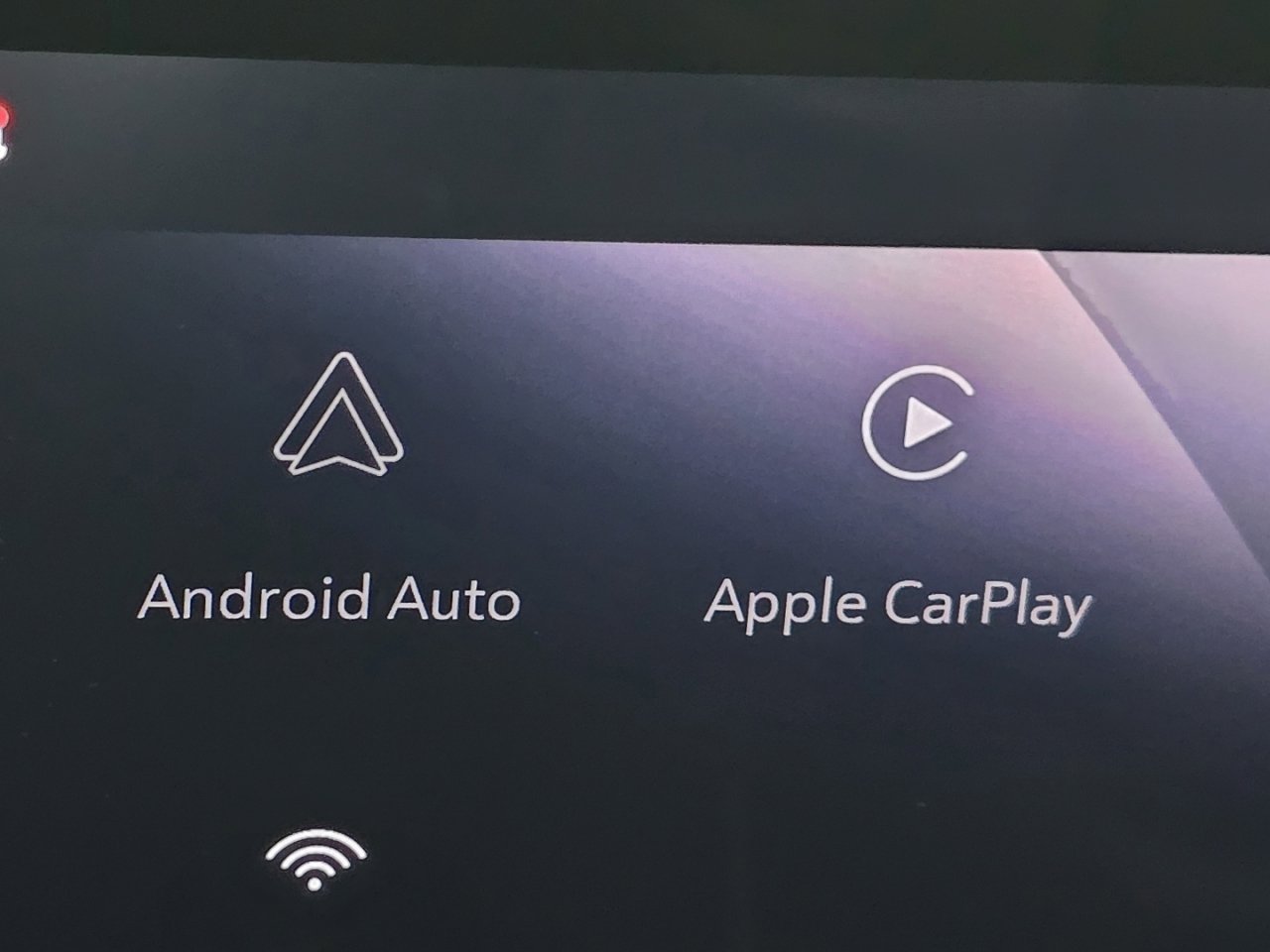 Used 2024 Buick Encore GX Avenir w/ Avenir Convenience Package image 3