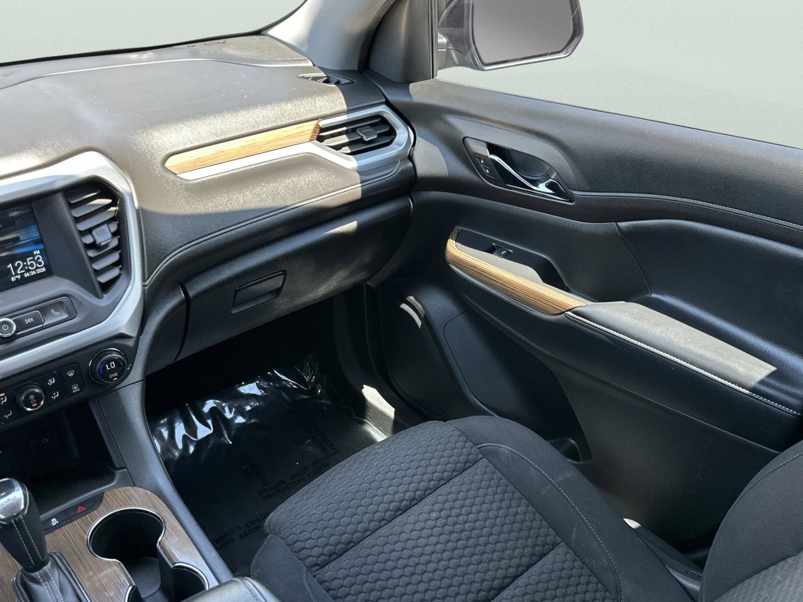 Used 2019 GMC Acadia SLE FWD image 14