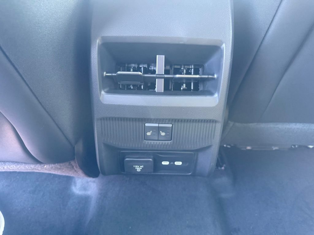 New 2026 Jeep Cherokee Overland w/ Advanced Pro Tech Group AWD/4WD image 32
